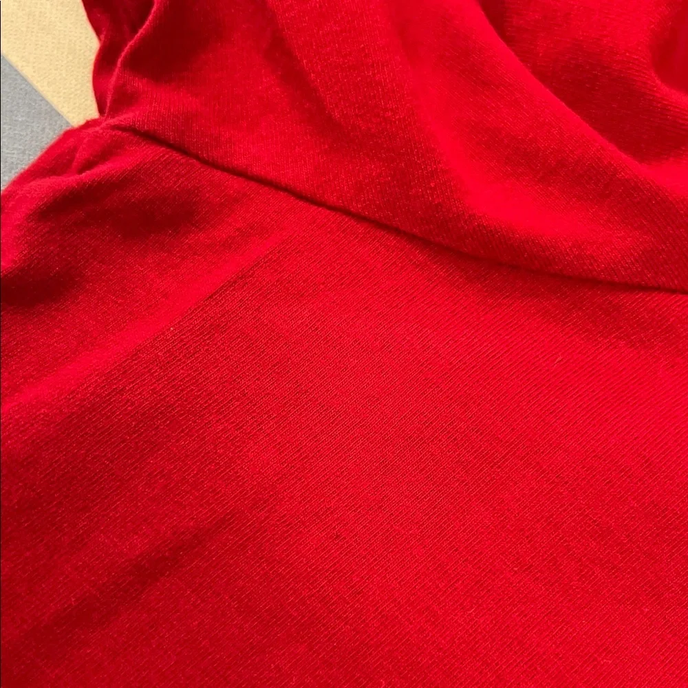 Venezia Women's Red V Neck Long Sleeve Top - Picture 6 of 11